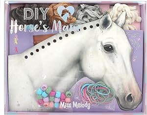 Depesche 12484 Miss Melody - Pferde Mähne flechten DIY-Set, inkl. 8 Kartonagen in Pferdekopf-Form, 4 Wollfäden sowie bunten Gummibändern und Clips