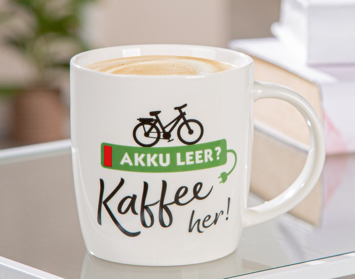 Kaffeetasse mit Spruch "Akku leer? Kaffee her!", - Geschenke für Fahrradfahrer