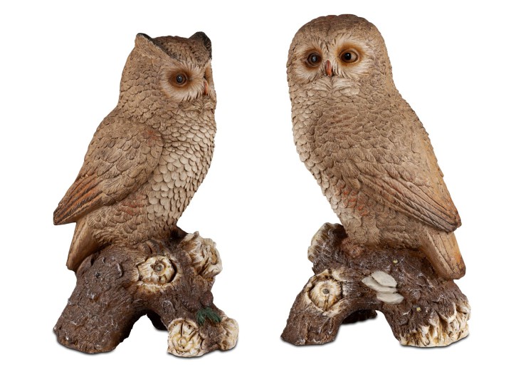 Naturgetreue Dekofigur Eule auf Baumstamm 26x48cm