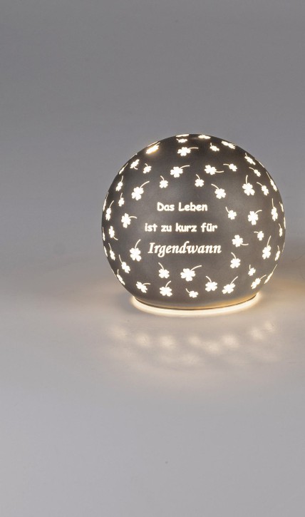 formano 1 Stück  Deko-Licht Kugel braun mit LED-Licht + Timer 10cm mit Spruch:Das Leben ist zu