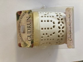 Porzellanlicht Teelichtleuchter mit Namen Gudrun